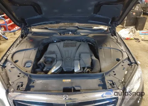 2014 Mercedes-Benz S 550 4Matic z USA, uszkodzony, nr VIN WDDUG8FB3EA060902